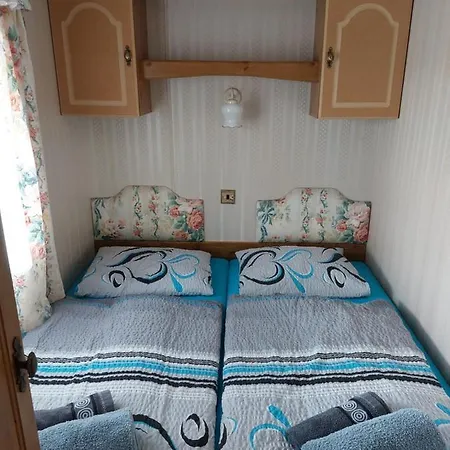 Mobilni Dum Rimini A Monaco V Kempu Ve Vyrovicich Campsite
