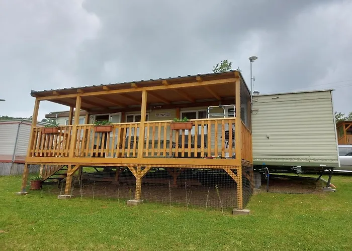 Mobilni Dum Rimini A Monaco V Kempu Ve Vyrovicich Campsite